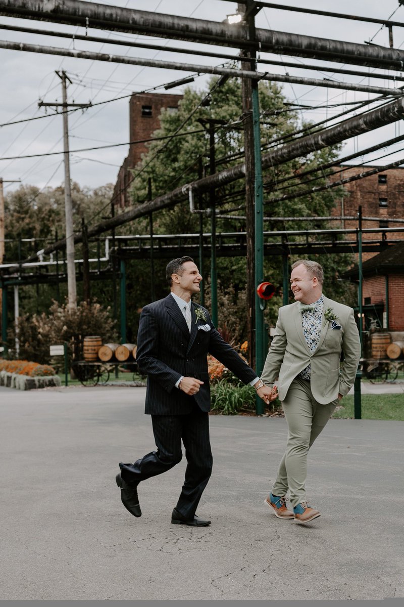 MichaelDFasano's tweet photo. Married! 💗💍 #wedding #married #ForeverLove @elliottmattox https://t.co/Bnrby0Yjtz
