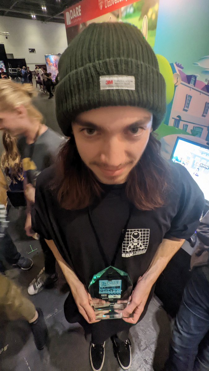 I've had the privilege to be a part of @AbertayDare this year with my team <a href="/raccoonRfactory/">Raccoon Rocket Factory</a> and win the runners up award!

Our game 'Deliverodent' has been a huge labour of love and I'm so proud of the team on every level. 

Here's a link to the game :) racoon-rocket-factory.itch.io/deliverrodent