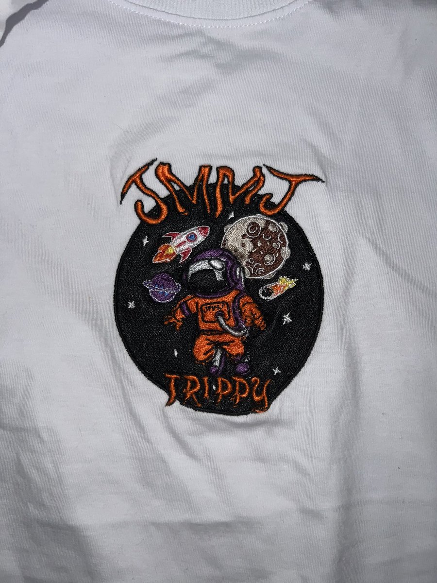 ReeceRL_'s tweet photo. Shoutout JMMJ ( @RLBluflare ) this shit so fire the quality is amazing and all embroidered too? Jeeez

Go cop something from the store rn honestly fire designs very comfy hella drippy

 https://t.co/X6eUYH1d2l https://t.co/JHw2AXjG84