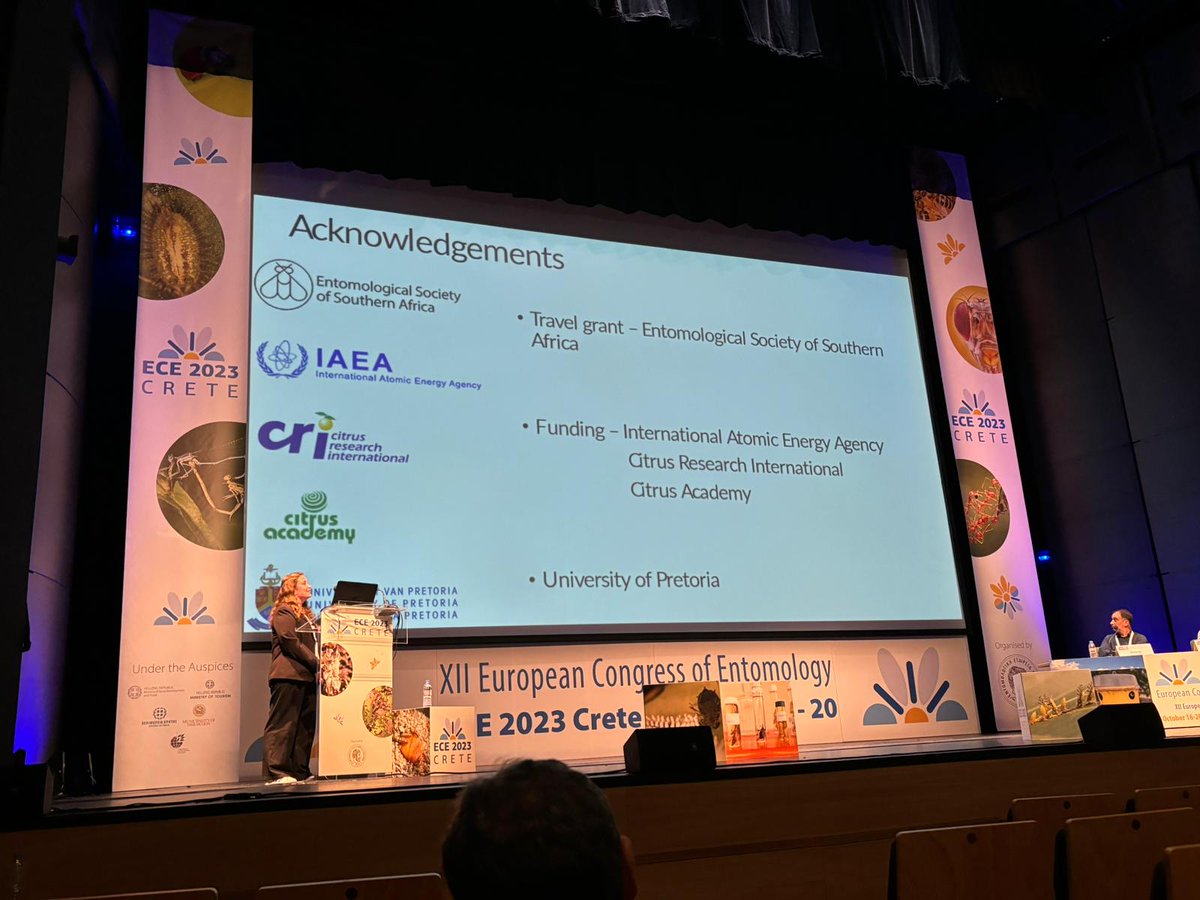 fliesandthings's tweet image. Semiochemical pre-treatment reduces the response of B. dorsalis to methyl eugenol baited traps🍊🥭

Sharing my research at #ECE2023 was an amazing experience!

A big thank you to @entsocsa for helping me get here!