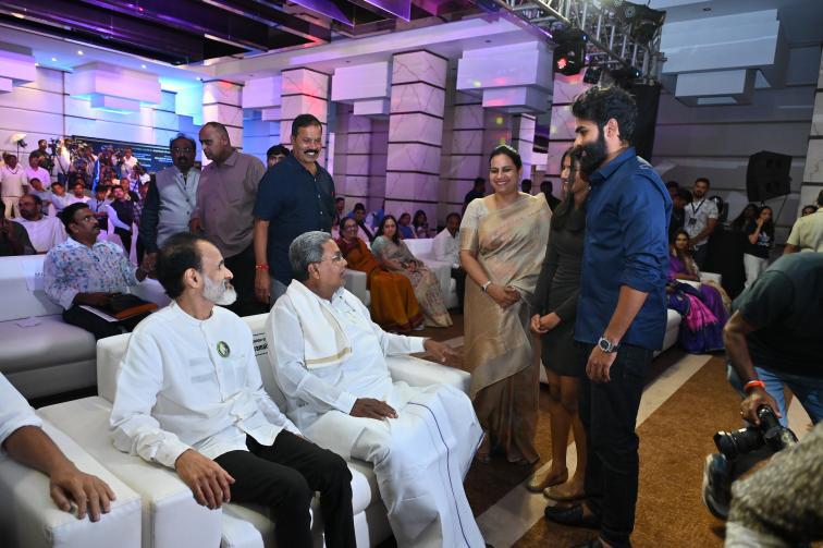 YuvaRajkumarFC tweet media