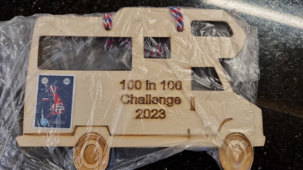 🇬🇧🚌100in100challenge⚽️🇬🇧 (@100in100hours) on Twitter photo Omg look what has turned up today as a reminder of our 100 in 100 challenge.
Many thanks <a href="/Didotcom1/">Madauntydi</a> they are amazing Omg look what has turned up today as a reminder of our 100 in 100 challenge.
Many thanks <a href="/Didotcom1/">Madauntydi</a> they are amazing