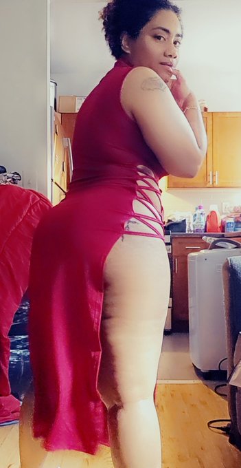 I know it TT but can we talk about this outfit cause I'm loving it https://t.co/iANCU3gTMA