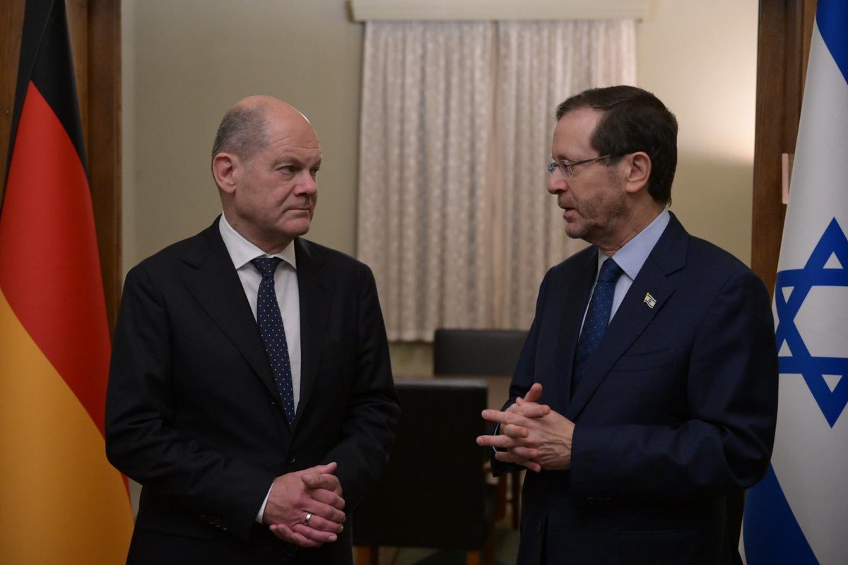 I am deeply thankful to Germany’s @Bundeskanzler Olaf Scholz for his visit to Israel. 🇮🇱🇩🇪 The German Government and people have shown tremendous support and solidarity with the Israeli people since the outbreak of the war, and I thanked him for Germany's firm stand against the…