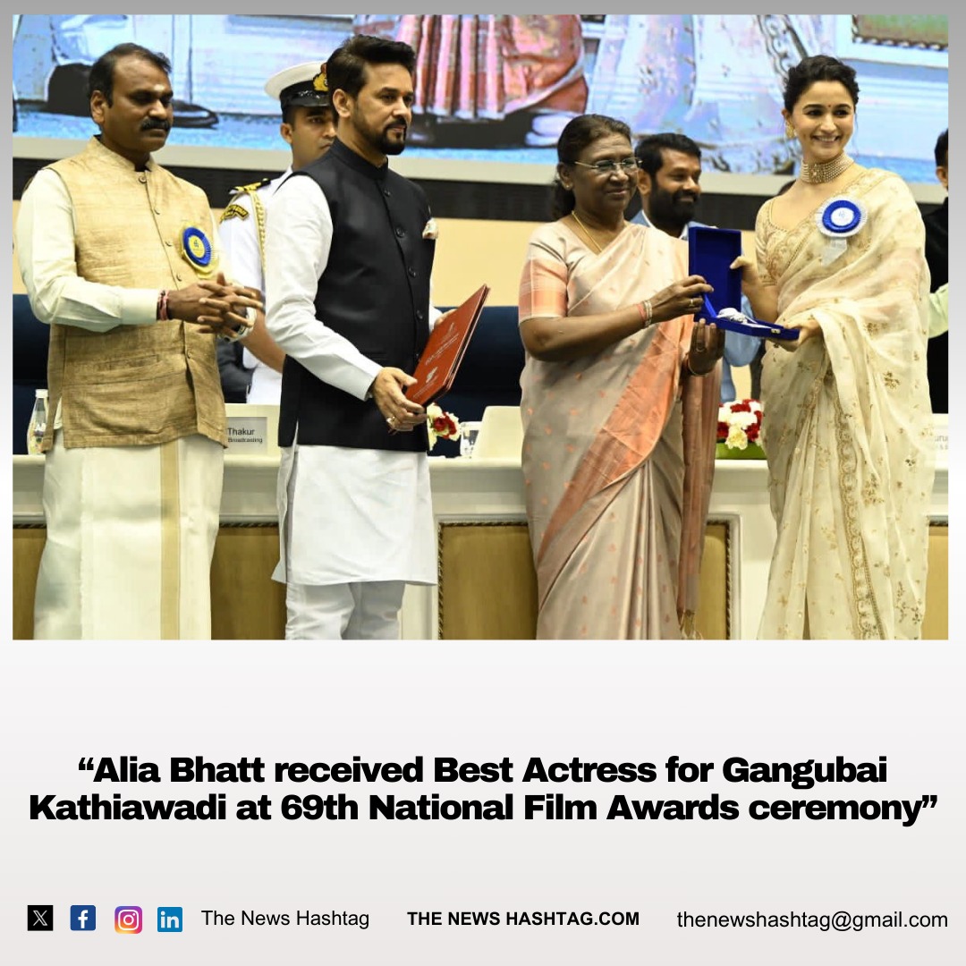 #Bollywood actor, #AliaBhatt, was honored with the 'Best Actress' #NationalAward for her compelling portrayal in the #SanjayLeelaBhansali directorial, '#GangubaiKathiawadi.' 

 #69thNationalFilmAwards2023 #DroupadiMurmu  #AnuragThakur #IndianCinema #BestActress #FilmExcellence