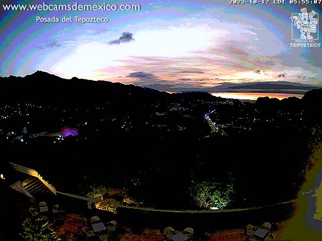 El #PuebloMágico de #Tepoztlán, #Morelos, al amanecer.
Vista: <a href="/PdelTepozteco/">Posada Del Tepozteco</a>.
webcamsdemexico.com/webcam-tepoztl…