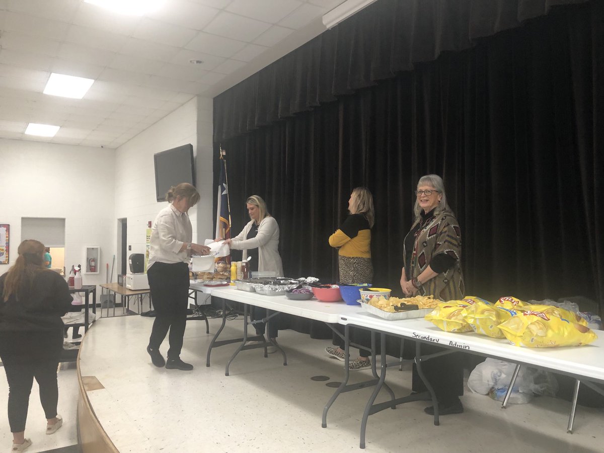 Dr. Justin L Turner tweet media