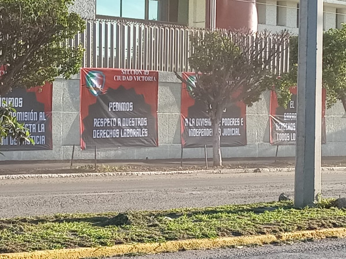 AbigailGdo's tweet photo. No son privilegios son nuestros Derechos 👩‍⚖️
Decimonoveno Circuito, Victoria, Tamaulipas
#PJF #cjf #todossomospjf https://t.co/4sGrD93oW0
