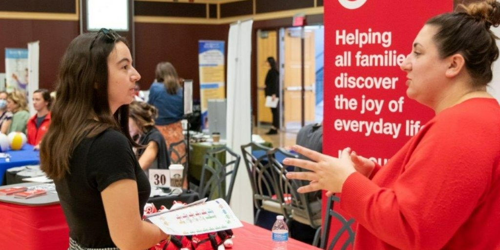 OSUEHEOUE's tweet image. Thank you to all who joined us for a successful 2023 Human Science Internship and Career Fair. 

Students had the opportunity to connect with a variety of employers to build their professional experience.