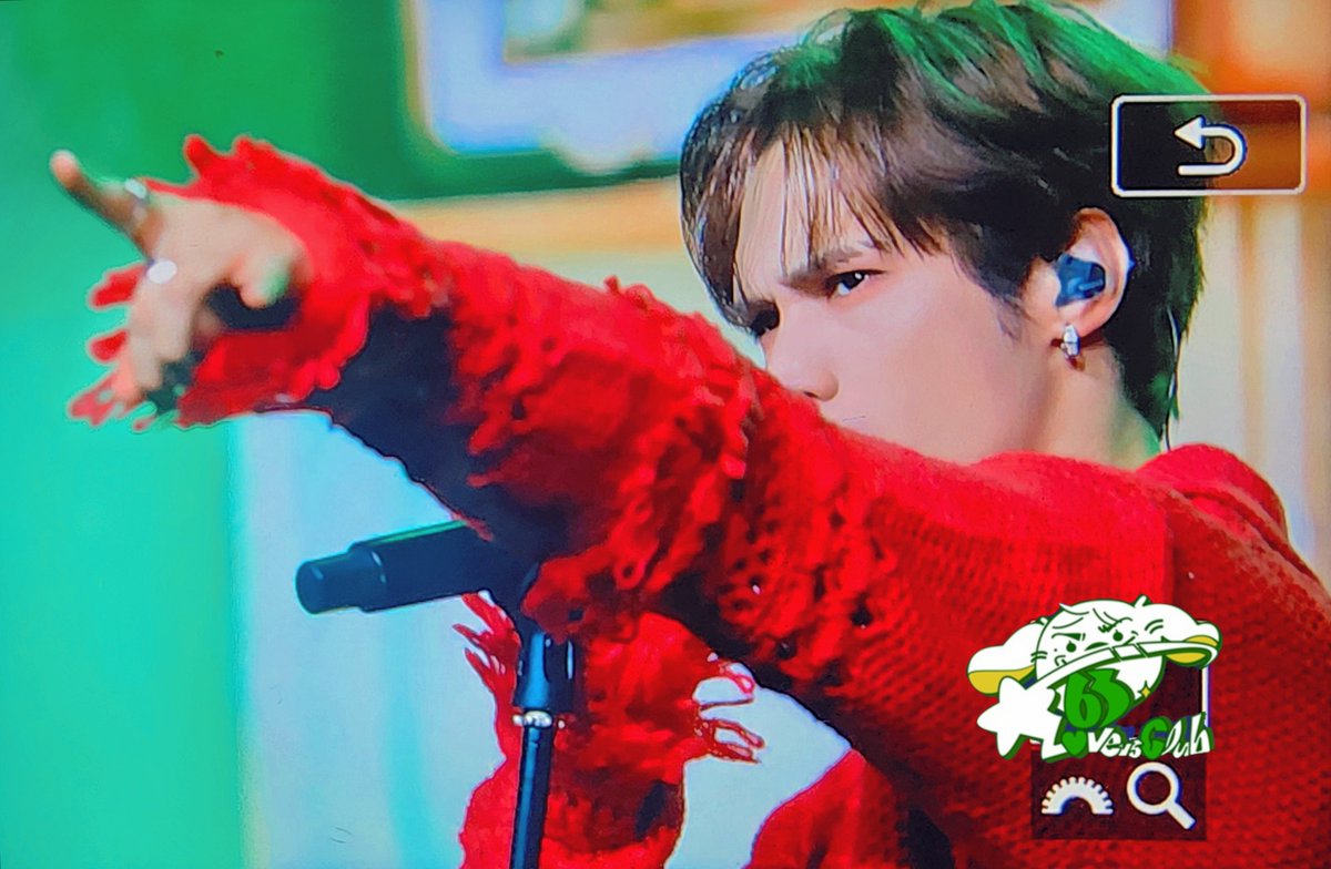 63HQClub's tweet photo. 231017 LATE NIGHT #제이 Pre 

#제이창 #Jay #Jaychang #ジェイ https://t.co/LMrxh41aCD