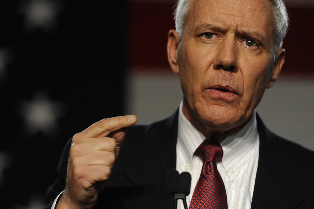 🚨JUST IN:

Republican congressman Ken Buck just told the press that he's still a NO on Jim Jordan due to his involvement in the efforts to overturn the 2020 election and his refusal to acknowledge that Trump lost. 

Jim Jordan doesn’t have the votes.