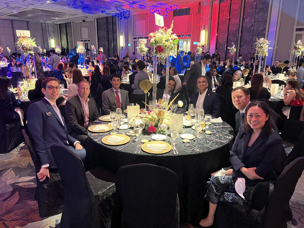 lloydsregister's tweet photo. Last week, LR's Singapore office was awarded 'Highly Commended' in the category of 'Diversity & Inclusion Champion of the Year' at @britchamsg's 24th Annual Business Awards, which celebrates exceptional UK-based businesses in Singapore. #Diversity #Inclusion #LifeAtLR https://t.co/K8BThOlDMg