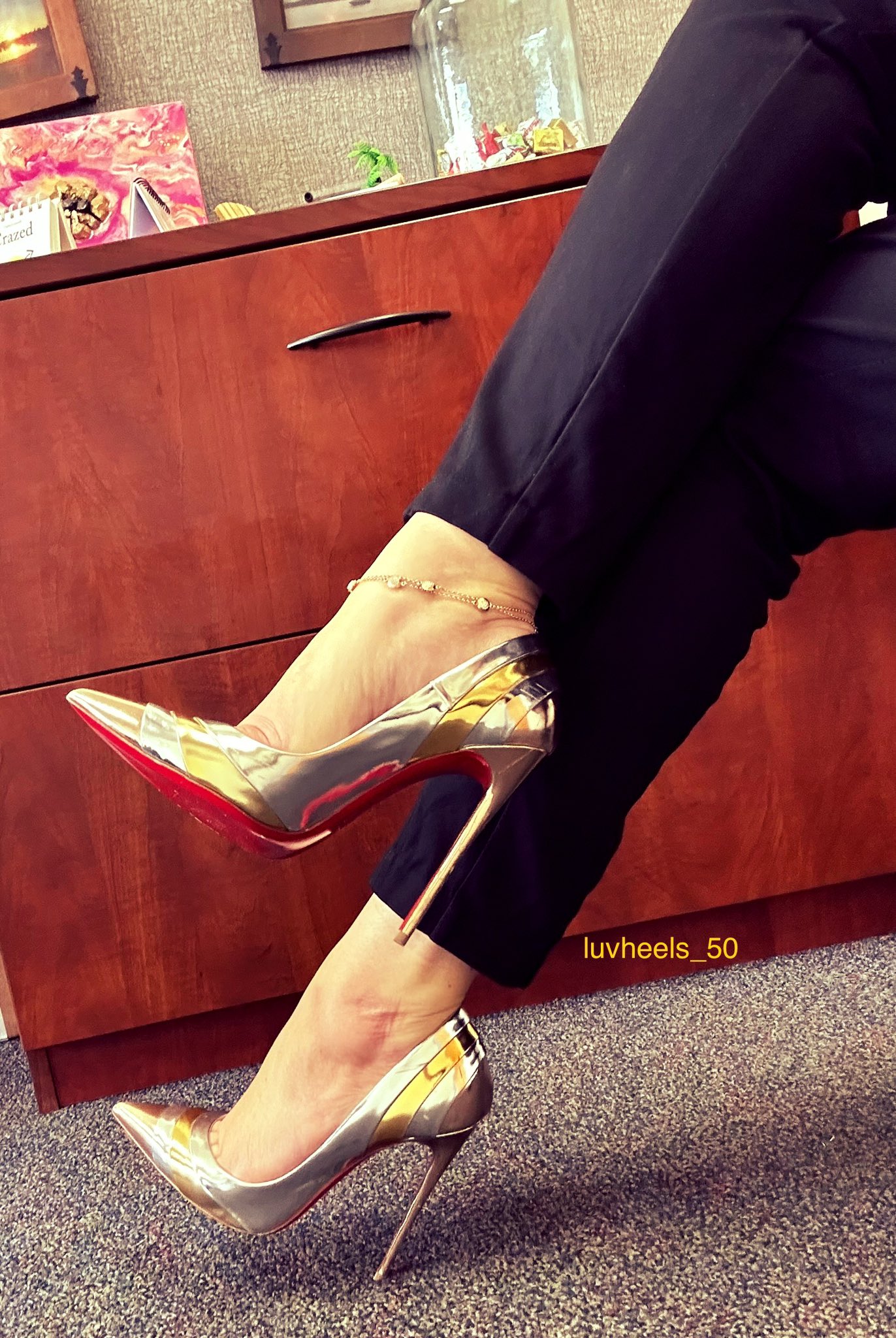luv_heels on X: #luvshoes #highheels #louboutin #shoes #heels #FridayVibes  #TGIF #stilettos #heels #officeheels #jeans #jeansandheels 💋   / X
