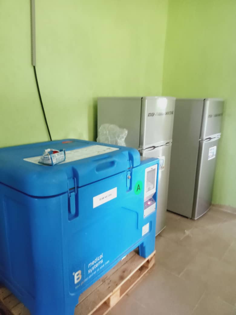 EnuguMedia's tweet photo. ENUGU STATE GOV'T COMMISSIONS MEDICAL CENTRE FOR FARMERS IN ASABA, UZO-UWANI

https://t.co/b8XputPrxC https://t.co/VAnxkkqJto
