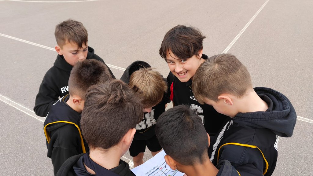 RBA_PEdept's tweet image. The year 6 boys loving their netball lesson today, developing their understanding of the rules around positioning in netball. #PEforALL
#VOICE