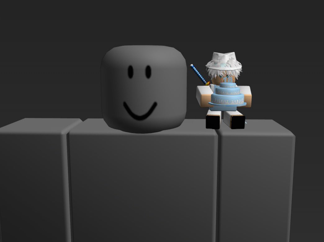 Free limited? 👀

roblox.com/catalog/150959…