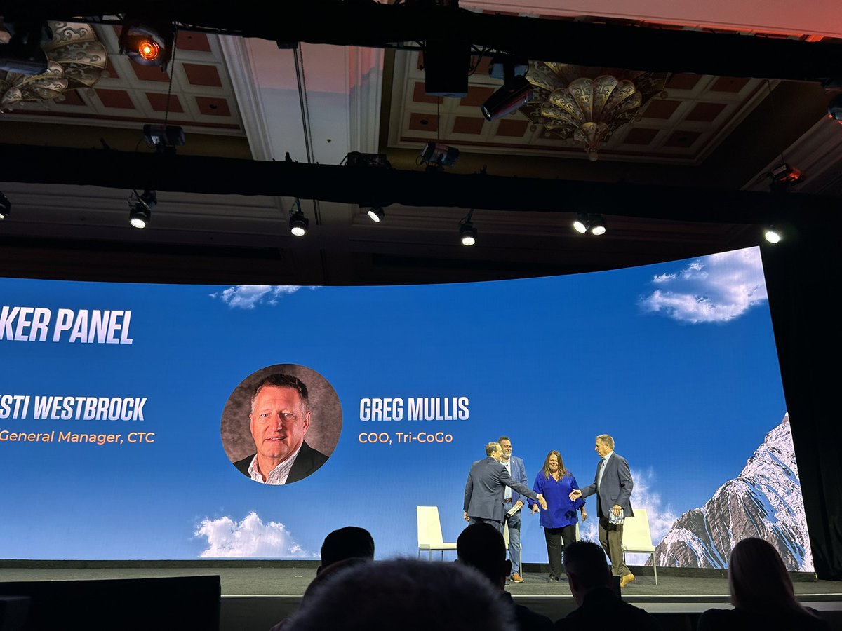 A round of applause for the leaders on the speaking panel sharing their stories of transformation and best practices. 

⭐️<a href="/kristiwestbrock/">Kristi Westbrock</a>, CEO of Consolidated Telecommunications
⭐️John Scott, CEO of Bulloch Solutions
⭐️Greg Mullis, CEO of Tri-CoGo 

#ConneXions23