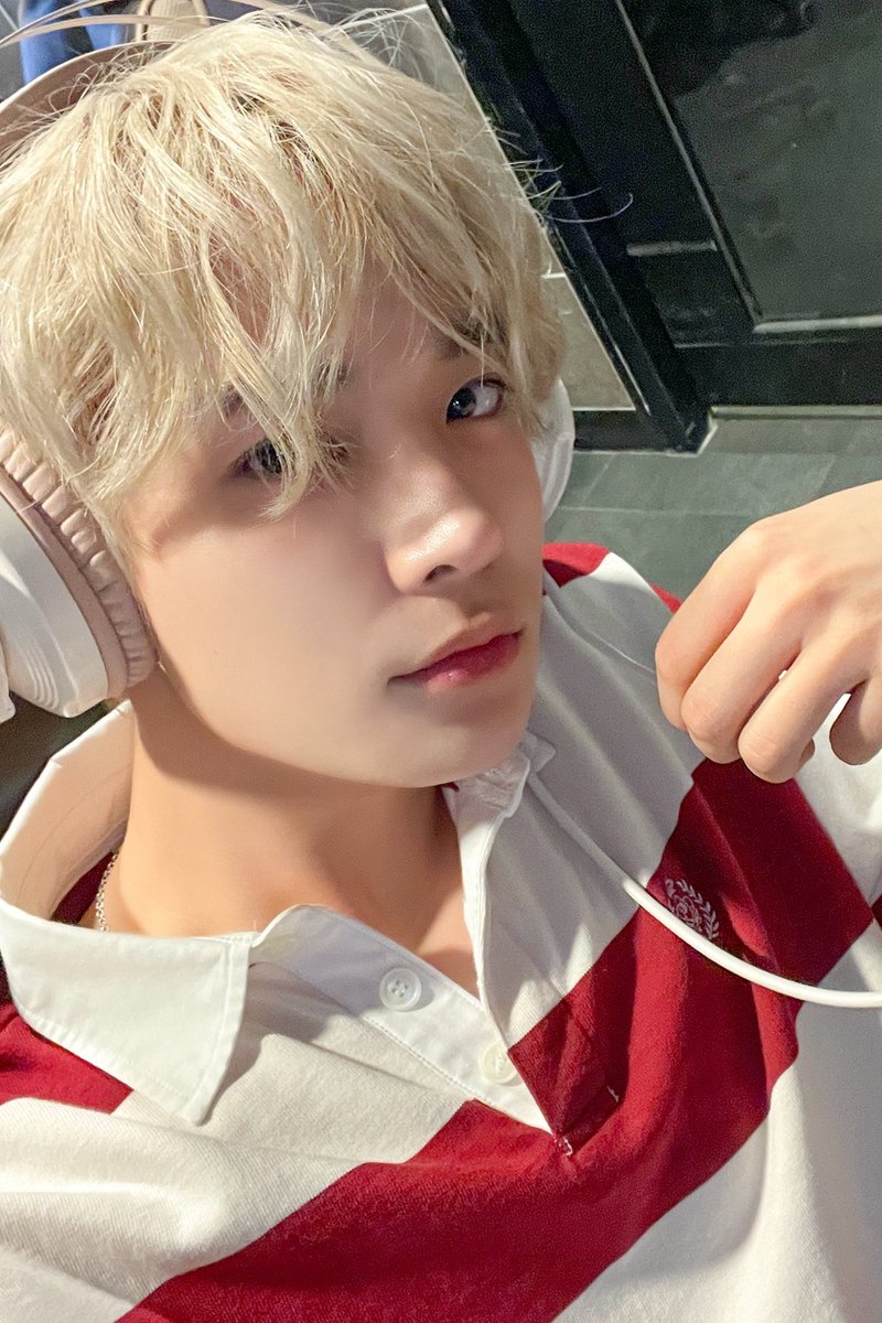 heeseung archive tweet media