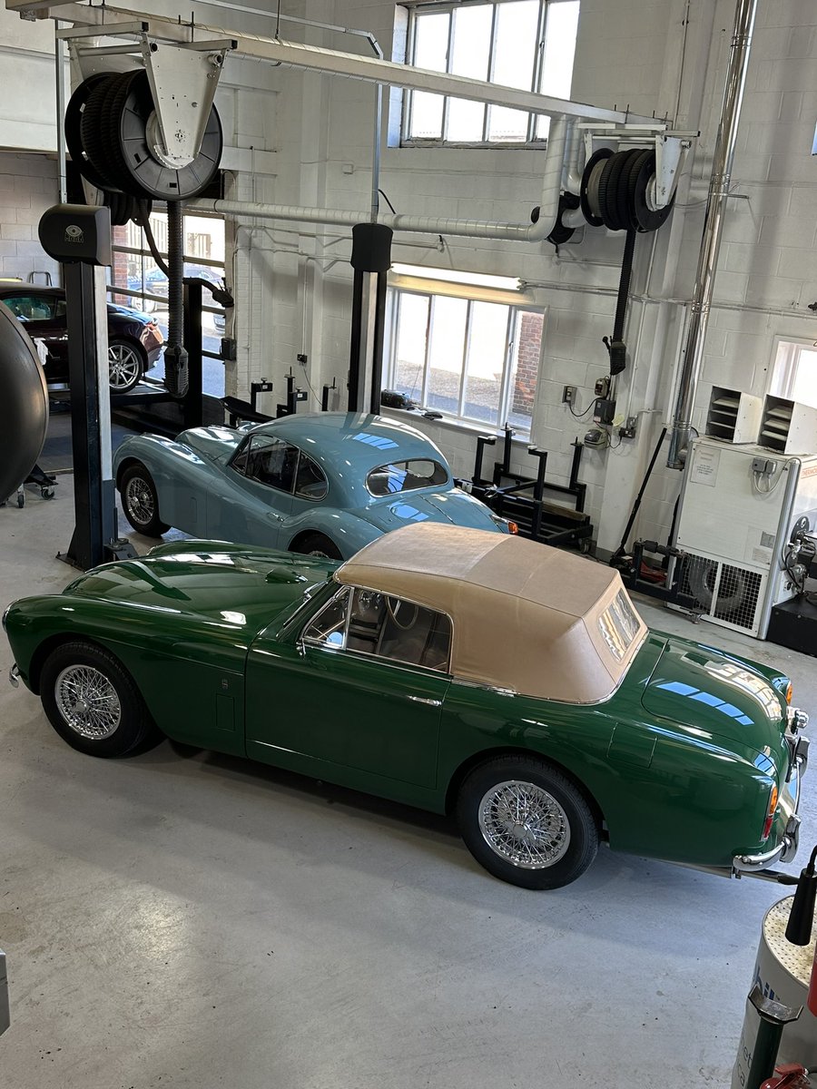 ChilternAston's tweet photo. An elegant DB MKIII Drophead Coupe awaiting collection after being prepared for winter and a Jaguar XK140 awaiting service.

Wonderful British sports cars and a privilege to maintain to the highest standards.

#chilternaston
#astonmartin
#dbmkiii
#dbmk3
#xk140
#jaguarxk140 https://t.co/EKN7dyHSWN