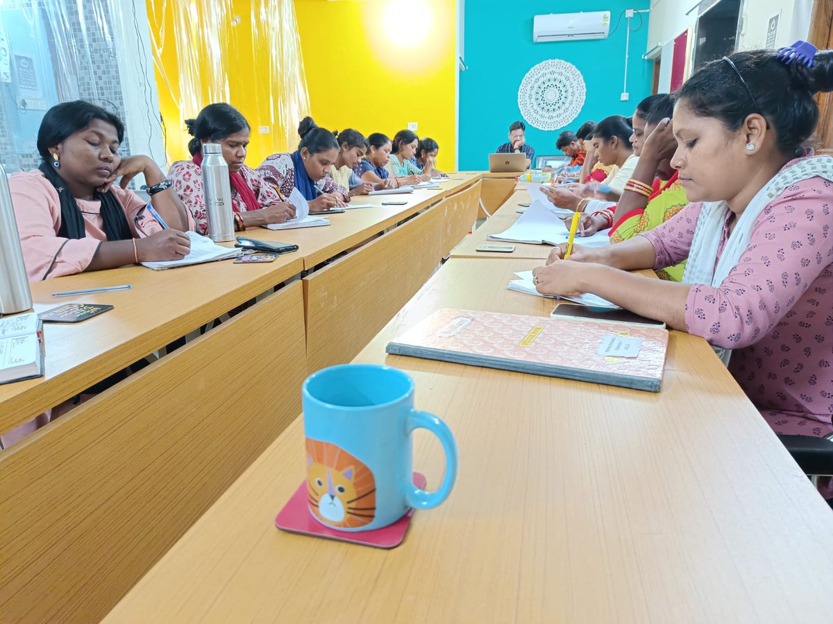 MSSSundargarh's tweet photo. Recently completed two days training of our #URMI leaders on Women Centric Approach at Bhubaneswar office!
#GrassrootWomenLeaders
#advocacy
#genderequality
#dreamvillage
#idealblc https://t.co/jwA3UvLSrM