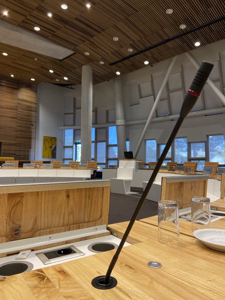 De gemeenteraad vergadert vandaag over de Begroting 2024. Belangrijke o-ronde als voorbereiding op de raadsvergadering van 7/11. We beginnen om 16u. Tussen 18 - 19 u pauze. Kom langs of kijk online mee hardenberg.raadsinformatie.nl/live 
#raadhbg #hardenberg