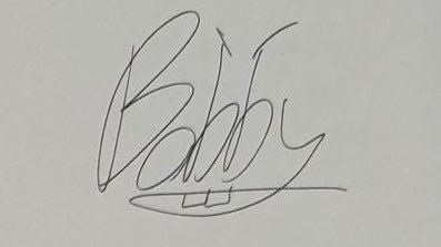 jiwoniverse_'s tweet photo. bobby officially changed his signature. from bobby with the cutest bunny teeth to simple jiwon. it reminds me when he said he wanted ikonics to call him jiwon more than bobby. but his 1st signature is so cute 😩 https://t.co/4QxptvUaGN