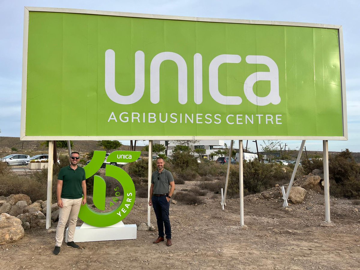 PROYECTAINGENIO's tweet photo. 👉 Ayer tuvo lugar la colocación de la primera piedra del Unica Agribusiness Centre. @unicagroup 

Con este acto se inician las obras del complejo de innovación agrícola de referencia en el #PITA, en el que Proyecta Ingenio tiene la suerte de realizar el Project Management. ✅🌱 https://t.co/J0aecjMf6W