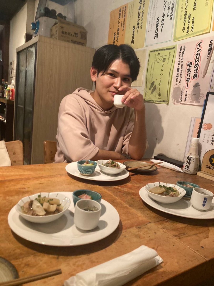 the73rd_daruma's tweet photo. スピーカー紹介10人目は、大学の部5thスピーカー 東京外国語大学の大門亮太様です☺︎

だるま杯に向けて一言：後期初のオープンとなる舞台が、だるま杯という大舞台であることを、大変光栄に存じます。よろしくお願いいたします。 https://t.co/88PL9QofGG
