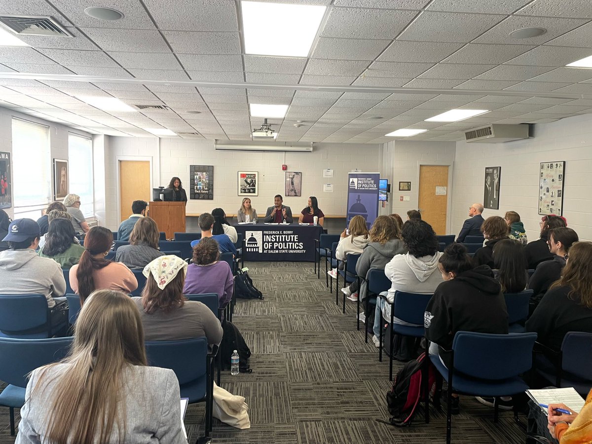 It's always good to be on campus at @SalemState with our students through the @BerryIOP_SSU in civic discourse. I had the pleasure of serving on an informative panel that featured: My high school classmate Shantel Alix of the @NorthShoreCDC t and my former rockstar intern…