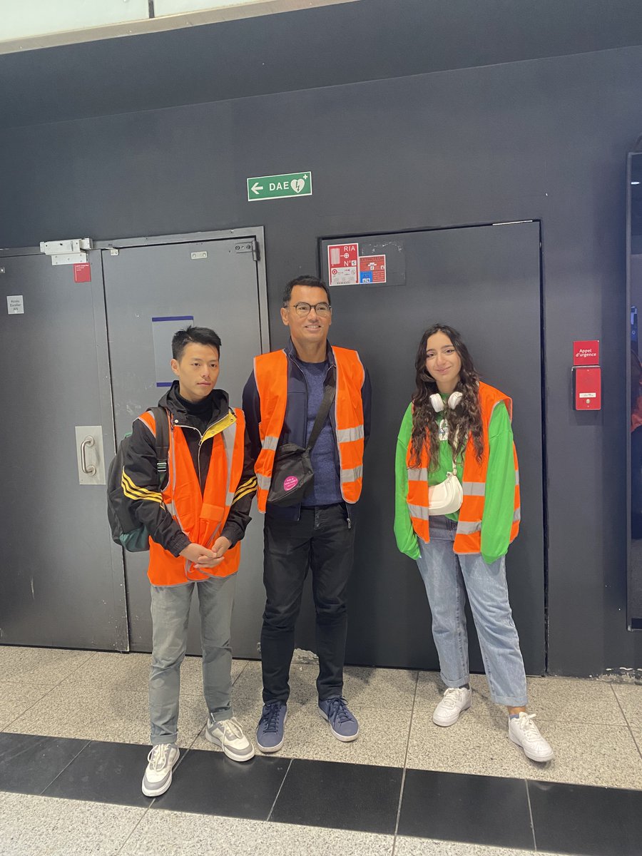 leprojetmoteur's tweet photo. 🚅 Anmol &amp; Sophia, lauréats @ConnectGares , ont plongé hier dans les coulisses des gares Saint Lazare ,Montparnasse et Lyon. Merci à notre partenaire SNCF et aux intervenants pour cette expérience unique ! 🙏#Projetmoteur #SNCF #Saintlazare #Montparnasse #Garedelyon https://t.co/ORwEKBihbI