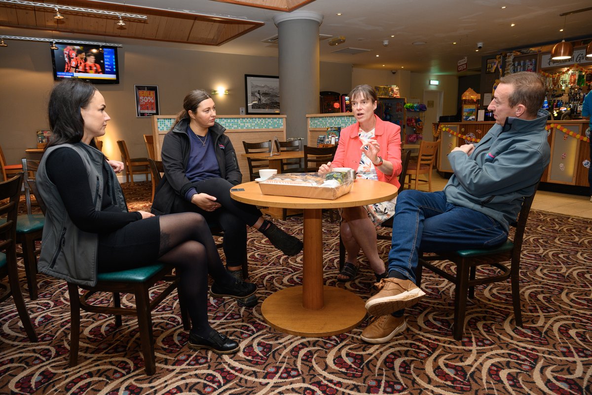 SelaineSaxby's tweet image. Great to be back at @Parkdeanresorts in #Croyde to catch up with the team and hear about how the team is encouraging more sustainable beach going and camping!⛺️🌊
