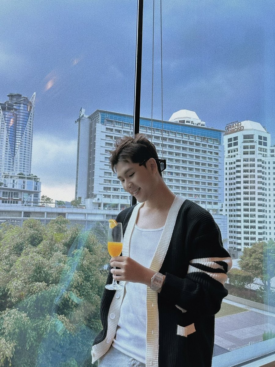 dnphuc247's tweet photo. See u soon Thailand 🙏 https://t.co/eJywVduWdZ