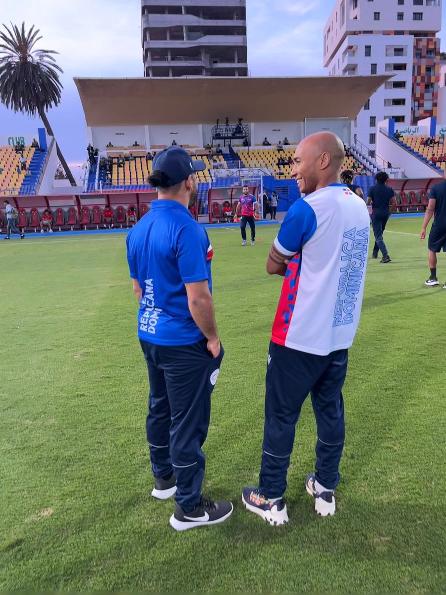 Orgulloso de este gran grupo., toca seguir trabajando duro porque esta para grandes cosas., nos vamos de Marrueco con una buena sensación., Enfrentar a Iraq 🇮🇶 y la selección de Marruecos 🇲🇦 Campeona de África con altas y bajas vemos el camino por donde vamos. Vamos Dominicana