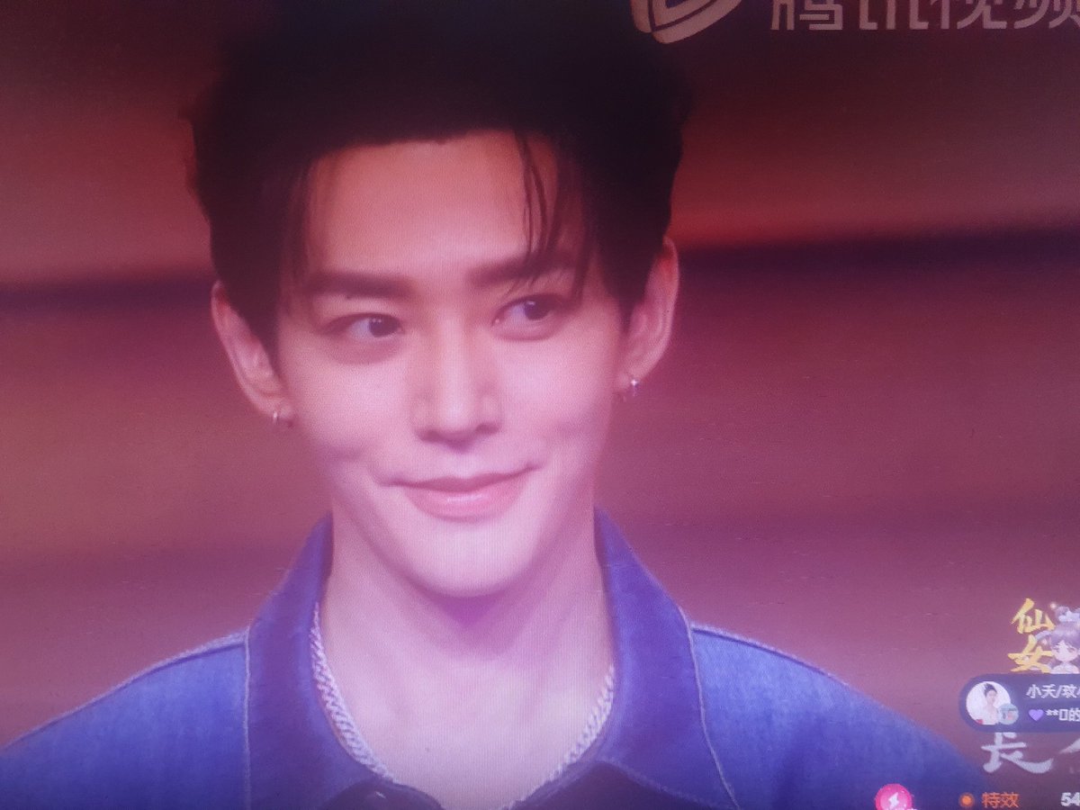 드라마《장상사 / 长相思 / LYF》
📅 231017 장상사 시즌1 종영 기념 콘서트
너무 예쁘자나😘 내 여우🦊 등위💜

#장상사 #长相思 #LostYouForever 
#등위 #邓为 #DengWei #เติ้งเหวย