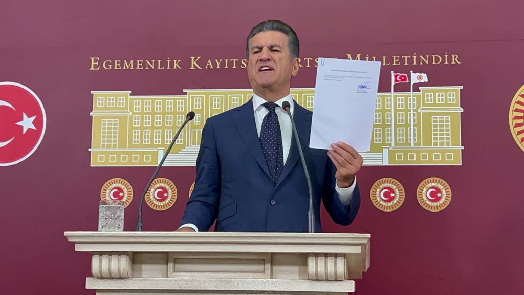yirmiucderece's tweet photo. ➖CHP'li Mustafa Sarıgül (@M_Sarigul) TBMM'de af çağrısı yaptı!

"9 Nisan 2022 tarihinde bir af çağrısında bulundum. 557 gündür bu çağrıyı tekrarlıyorum. Bu amaçla, 100’den fazla cezaevine gittim.

Adaletsizliğe, haksızlığa uğramış kişiler için, hak yerini bulsun diye uğraşıyorum. 

Buradan TBMM’ye ve tüm Türkiye’ye sesleniyorum; Affet Türkiye diyorum."