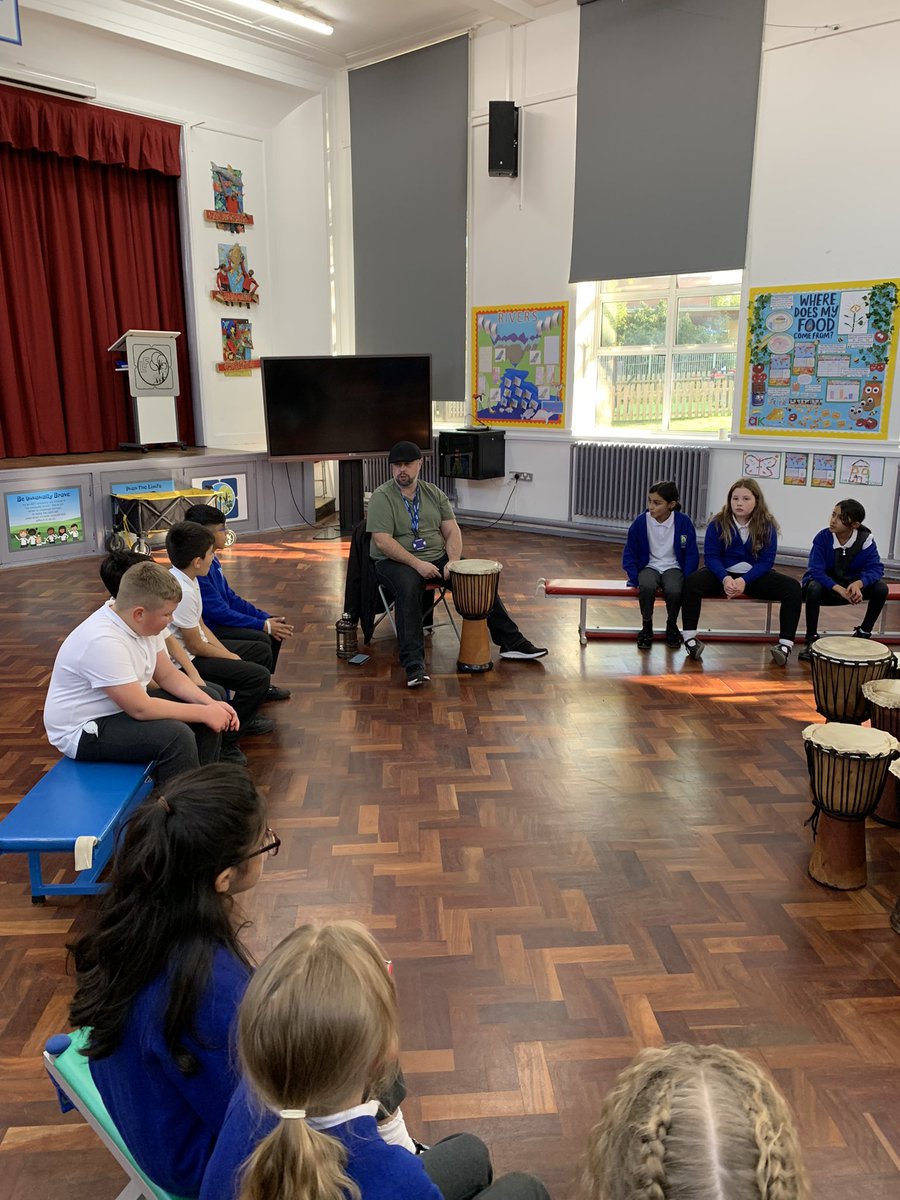LFP_MrsC's tweet photo. #LFP5SC are so excited to start playing the African drums. These drums are called Djembe which means ‘together peacefully’ so they happy drums! @Lea_Forest_HT @lea_forest_aet @BirminghamEdu @AETAcademies https://t.co/oObfy28T8W