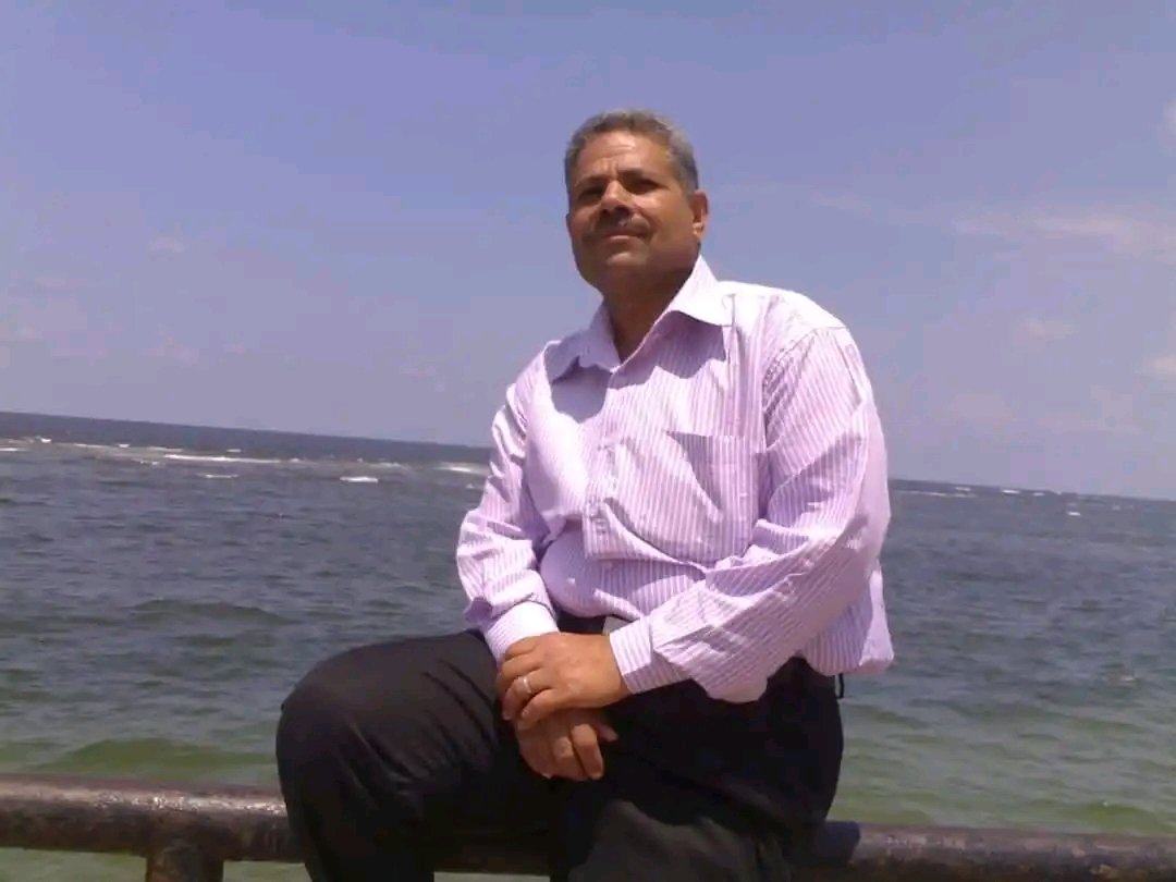 Mahmoud76683546's tweet photo. 17 أكتوبر يوم ميلاد ابويا وتمامه ال60 من عمره 
ربنا يتغمده برحمته ويرزقه صحبة النبي صلى الله عليه وسلم في الجنة 
6 سنين فراق مليئة بال...
الحمد لله https://t.co/3oYZcufdDO