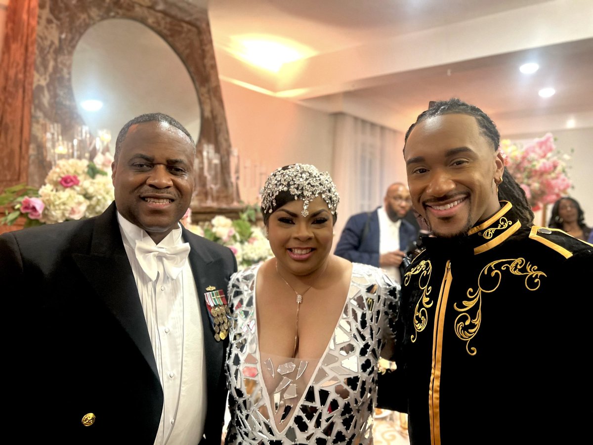 Alex Hill II tweet media