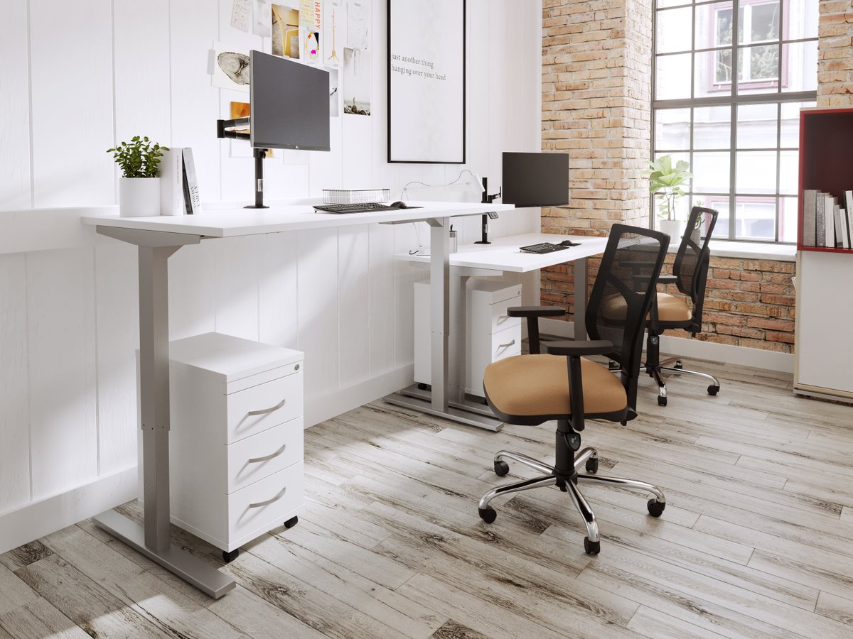 Ensure you maintain a healthier lifestyle by getting yourself an #ergonomic #sitstanddesk: 
shorturl.at/nAOTW
👩‍💼🖥️🖱️🤝

Order from our Unite range of #sitstanddesks by 2pm for next working day delivery! 

📞 08005593917
🖥️ sales@andrewsofficefurniture.com

#FREEinstallation
