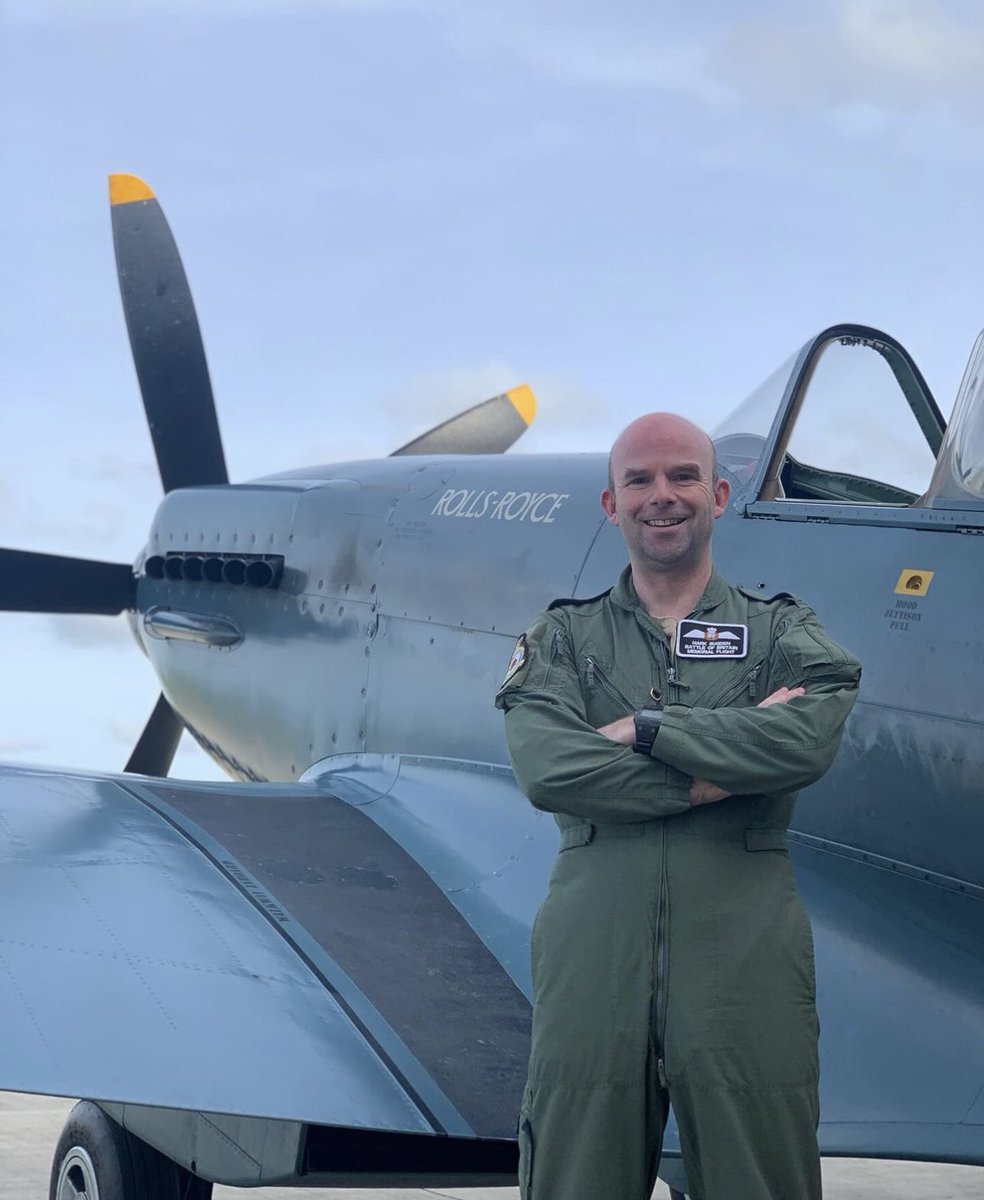 Thank you to the Rolls-Royce Heritage Flight for the opportunity for OC BBMF, Sqn Ldr Mark Sugden to fly their Griffon powered Spitfire today! It won’t be long before the sound of a Griffon becomes part of our display once again 🔊✈️ #RollsRoyce #workingtogether #heritage