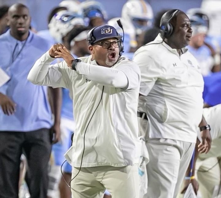 SouthernU_BR's tweet image. SU family, Coach Sean Wallace is in the FIGHT of his life! Please help his fight during the process! Your support can make all the difference. Every donation counts! Click the link below: gofund.me/8c7a968d #WeAreSouthern #HBCU #SeanStrong