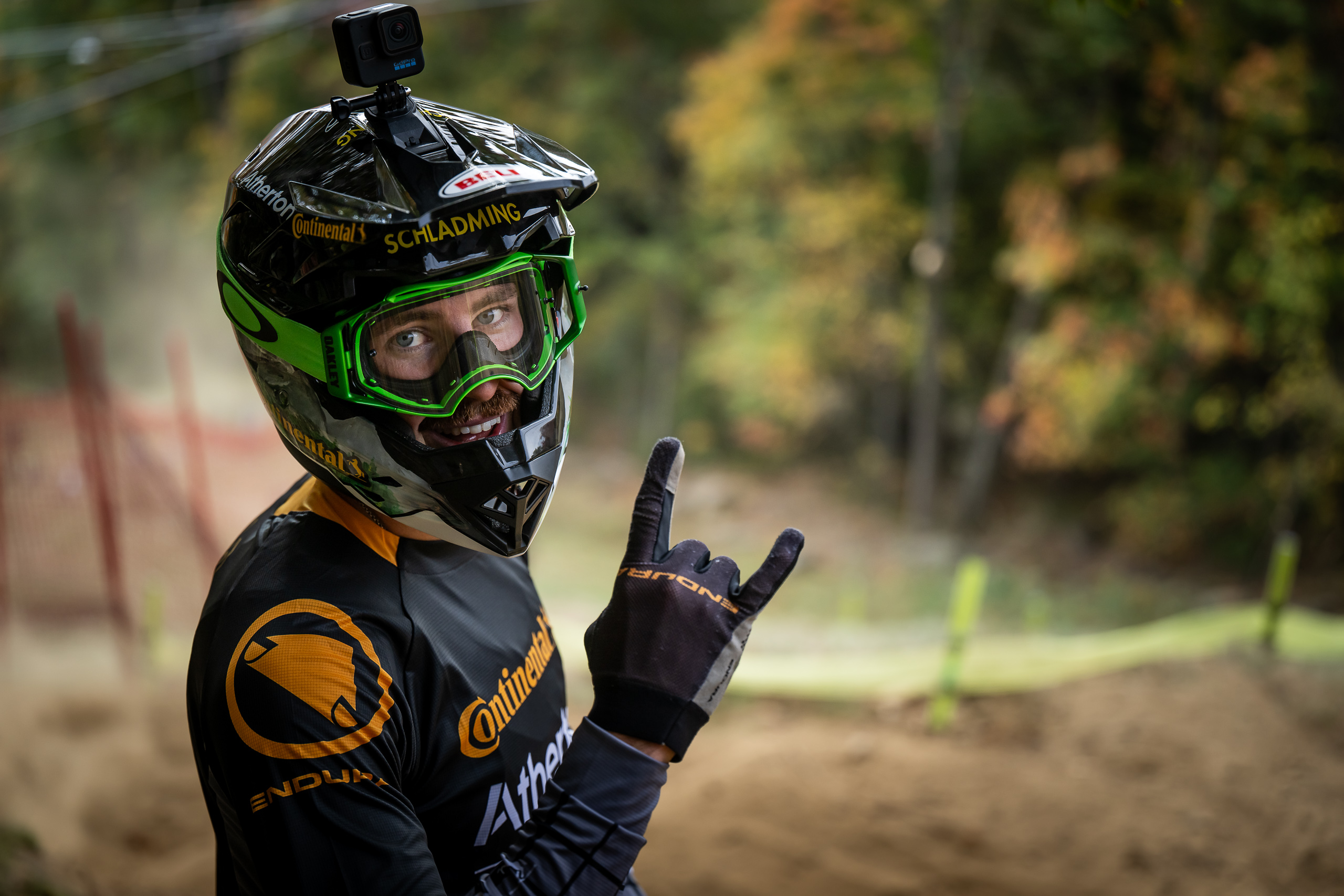 Oakley enduro 2025 helmet
