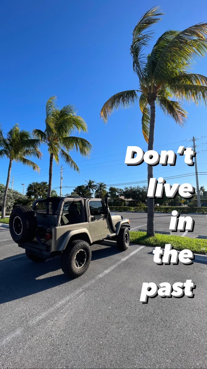 pedersenrecover's tweet image. ⌛️🌴 #JeepSZN #Recovery #RecoveryWarriors ☀️