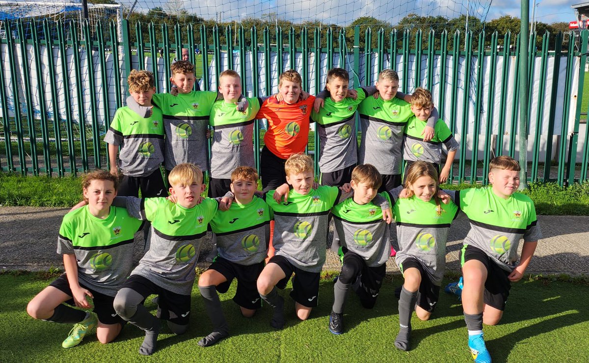 Great to see U12 looking the biz in their new kits. 
Thank you Premier Plastic Services Ltd for sponsoring U12.  
Doing brilliantly with the step up to junior football. (All new gear and an idea....!!😂). Well done U12. Keep enjoying your football 😁⚽⚽
#grassrootsfootball