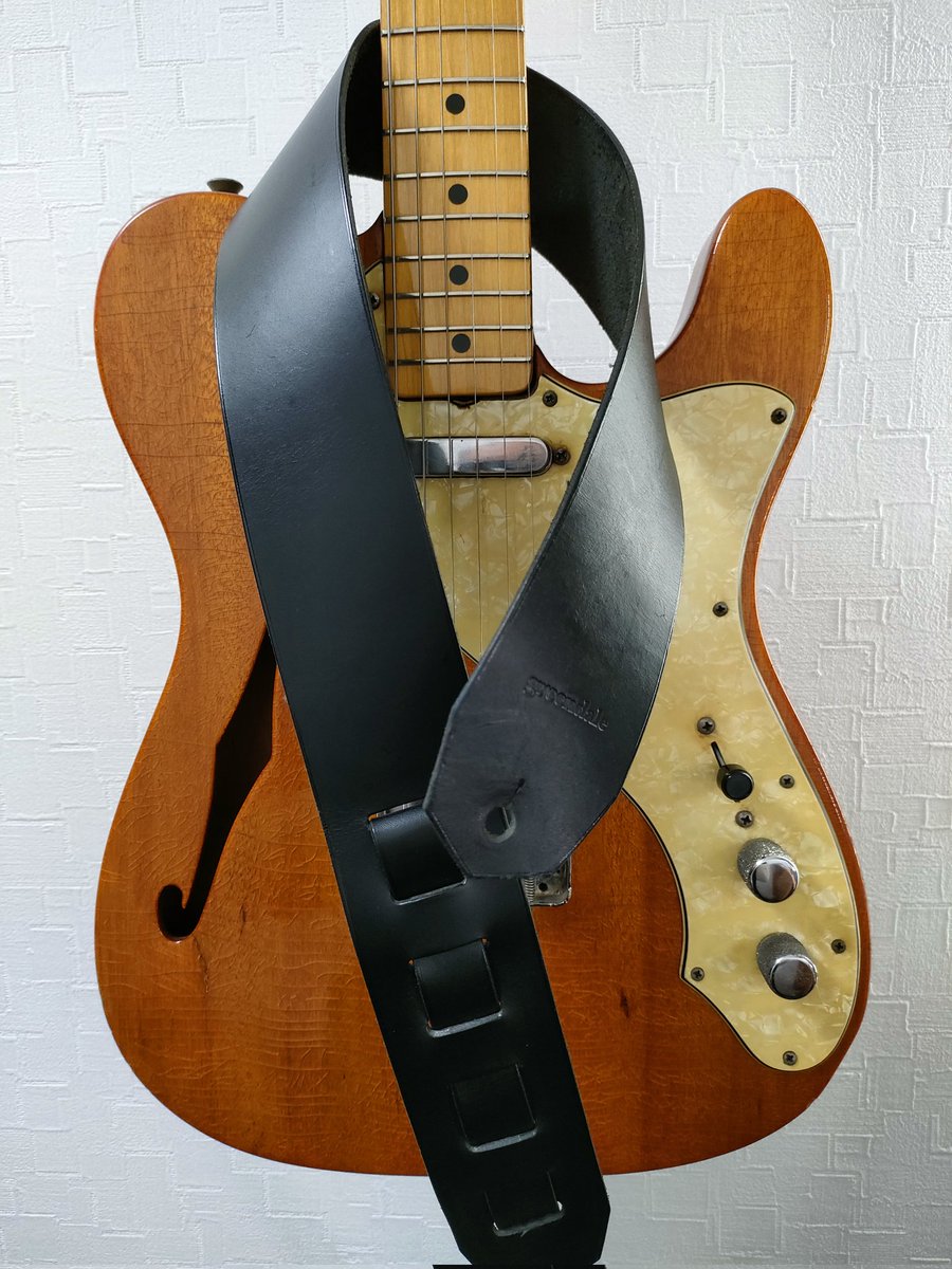 delrin500_96's tweet photo. 大好きなストラップとギター
#ギターストラップ
#greendale
#buttero
#vintageguitar
#telecasterthinline
#telecastertuesday https://t.co/1hi5Epfm4j