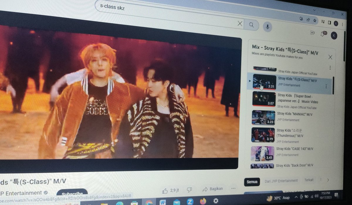 xoc_yu's tweet photo. @hyvnerin @Stray_Kids @seolarsisme @gunilsgirl GO GO GOO 😎💪🏻
#SCLASSStreamingBattle
#StrayKids @Stray_Kids https://t.co/MB4FUbTDt3