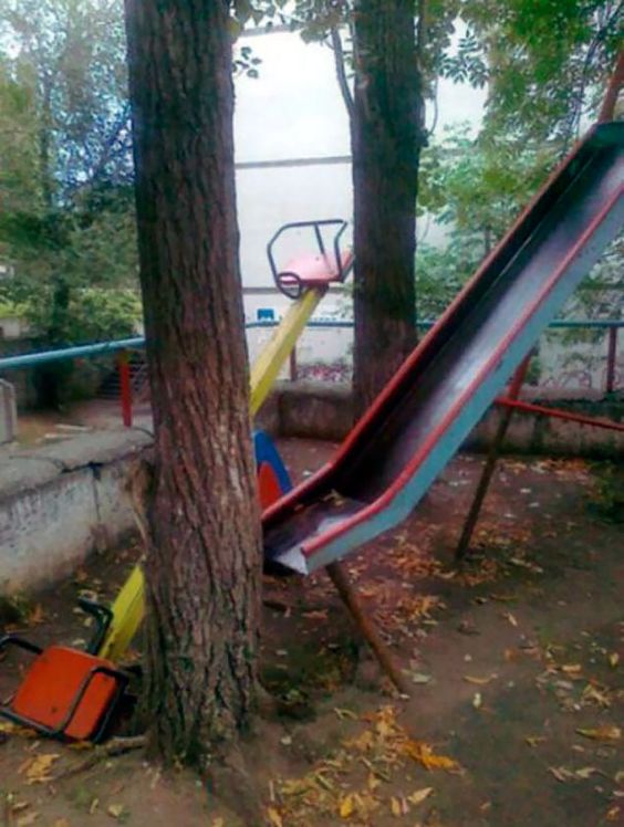 jjsafetyllc's tweet photo. π³ποΈ Mind-boggling construction fails! These images will leave you scratching your head. π€―π #ConstructionFails #PuzzlingProjects #WhatWereTheyThinking ππ¨π§© https://t.co/GDf2CytgdD