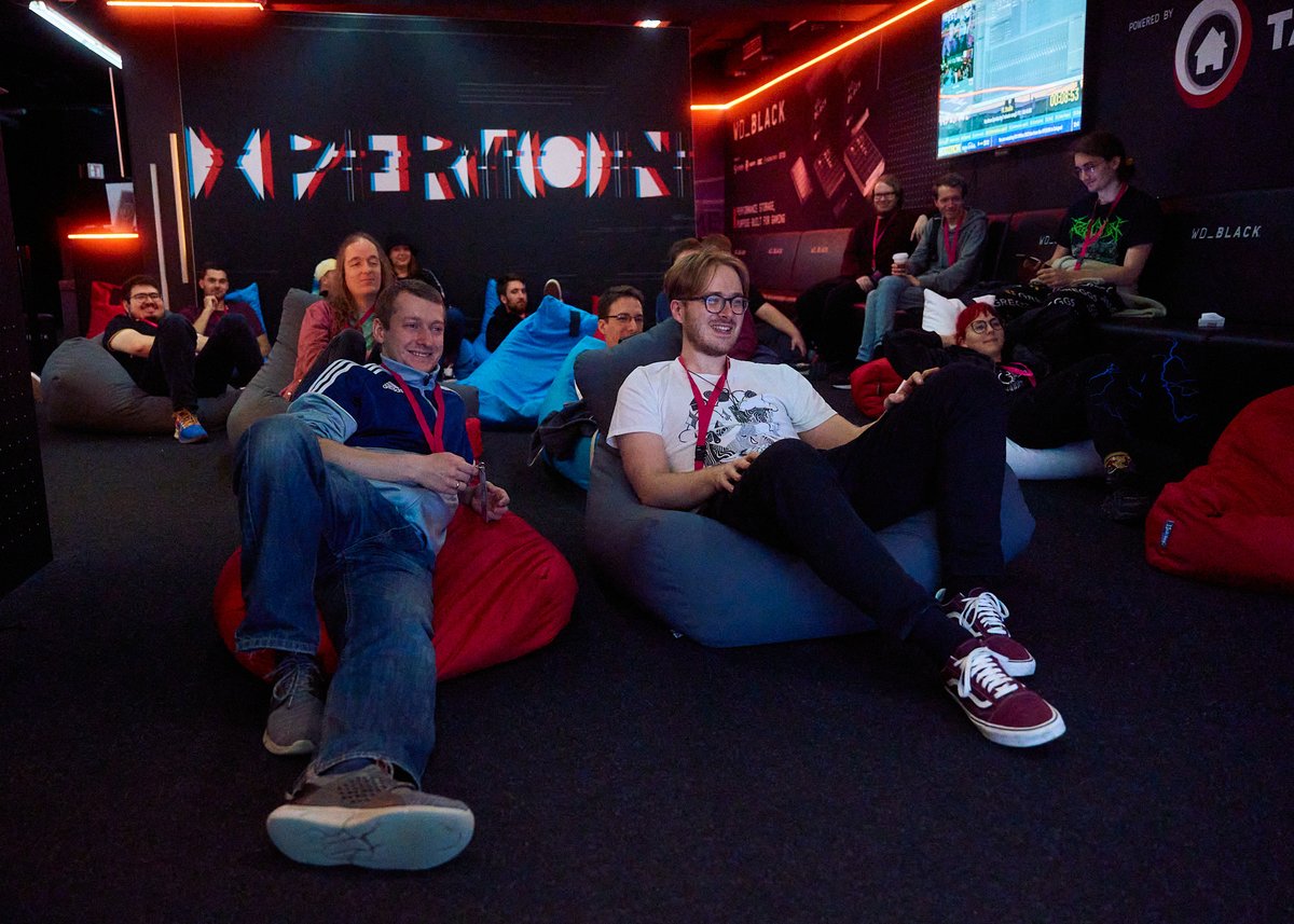 xperion_germany's tweet image. Throwback zum 3 tägigen Speedrun Marathon.

Vom 13. - 15.10. wurden mit dem Hekathon Offline bei uns im XPERION Köln insgesamt über 1.600 Euro für den guten Zweck gesammelt!

Danke an alle Teilnehmer und Organisatoren, als auch @esamarathon für den Support!
See u next year?👀