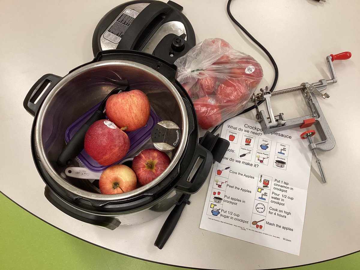 It’s applesauce day! I love my job. <a href="/NKCEarlyed/">NKC Schools Early Education</a>