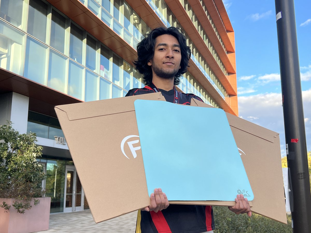 Big shoutout to <a href="/FreeFallMFG/">FREEFALL®</a> for sponsoring our LAN event! The winners of this weekend's CS2 tournament will walk away with one of these SV BASE CONTROL+ mousepads.

See you at LAN!